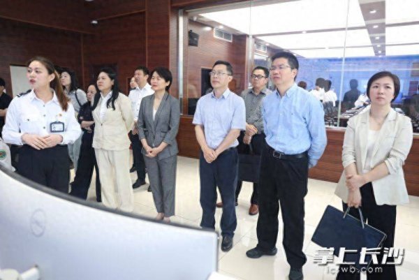 市政协前往市120急救中心开展调研协商