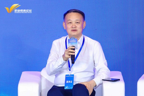 李中国：“五服、五联、五增”赋能市域产教联合体高质量发展
